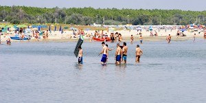 Balneazione,  i risultati del campionamento di Arpae