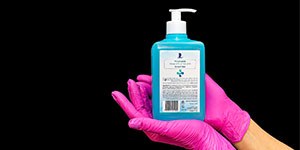 Pronti altri 1500 litri di disinfettante per le mani "made in ER"